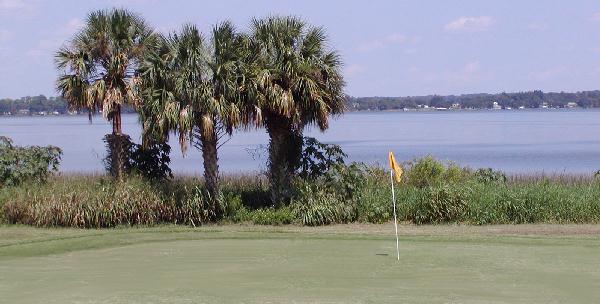Deer Island Golf Club Hole 4 in the Orlando Golf Course Area